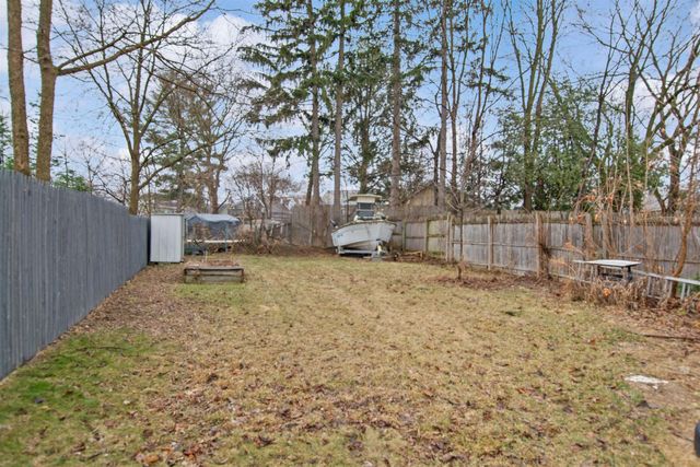 27 Archibald Street, Burlington, VT 05401