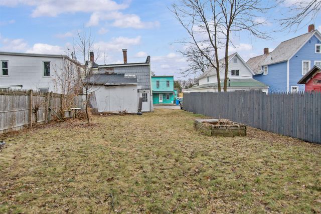 27 Archibald Street, Burlington, VT 05401