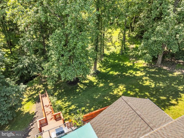 40 BROOK CIR, Etters, PA 17319