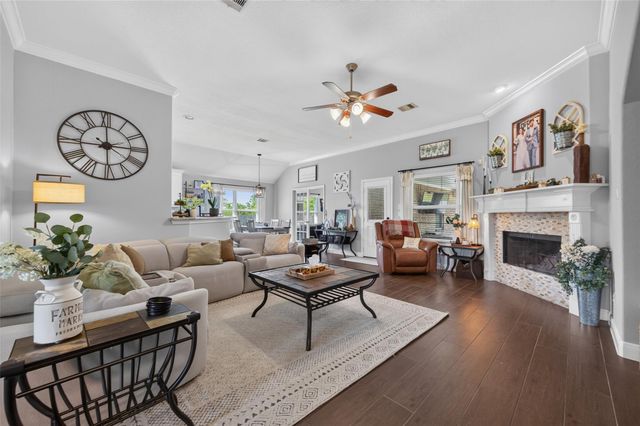 10706 Harry Drive, Needville, TX 77461