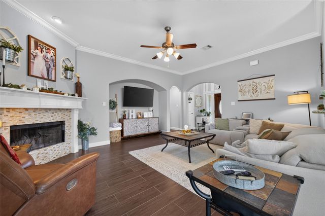 10706 Harry Drive, Needville, TX 77461