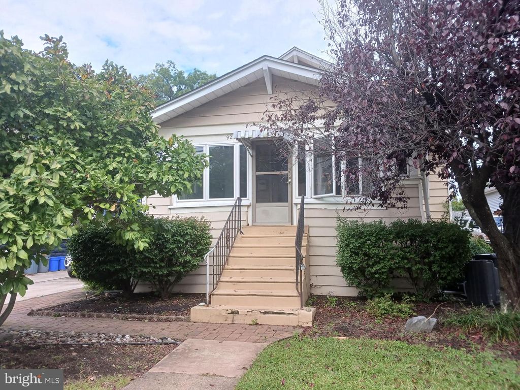 923 LINWOOD AVE, COLLINGSWOOD, NJ 08108 — exterior