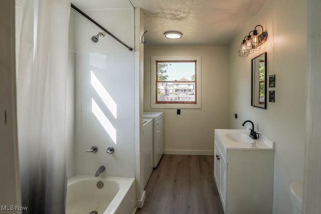 1021 Greenfield Avenue SW, Canton, OH 44706