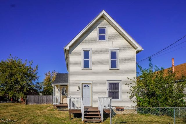 1021 Greenfield Avenue SW, Canton, OH 44706