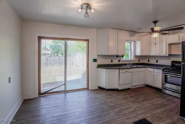 1021 Greenfield Avenue SW, Canton, OH 44706