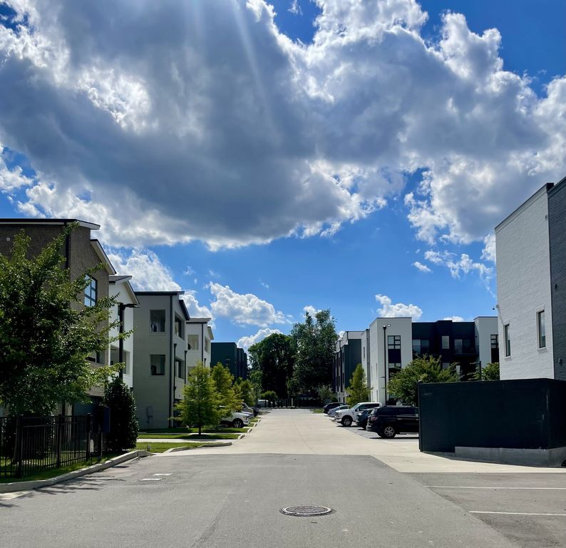 1613 Marshall Hollow Dr Apt 203, Nashville, TN 37203