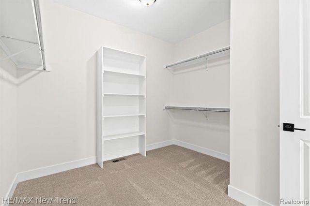 7829 Trailside Court, West Bloomfield, MI 48323