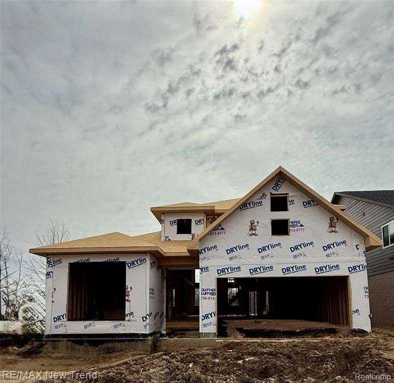 7829 Trailside Court, West Bloomfield, MI 48323