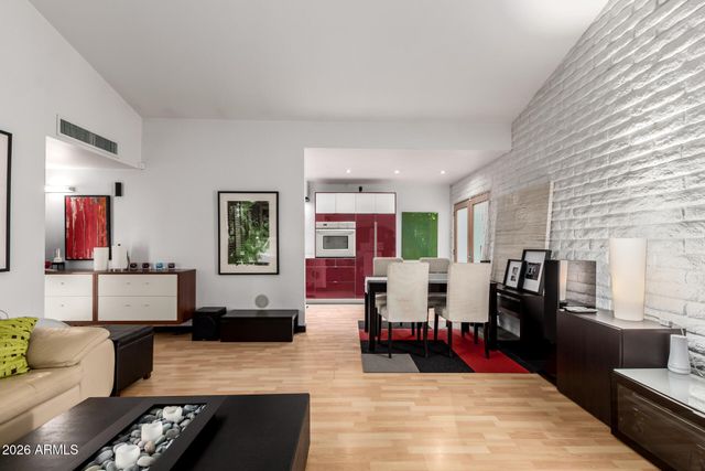 4800 N 68TH Street 114, Scottsdale, AZ 85251