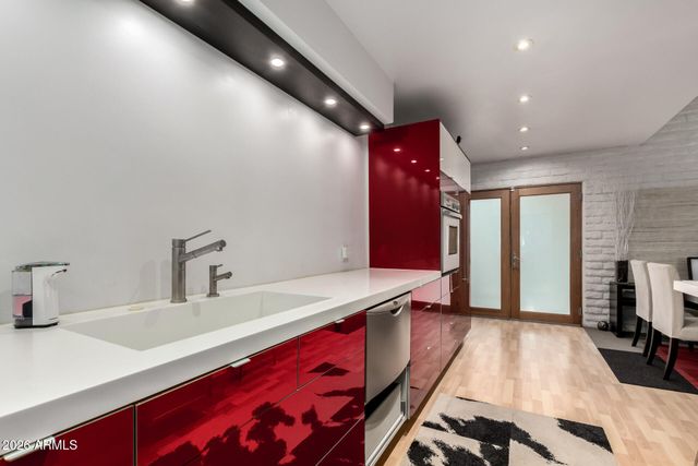 4800 N 68TH Street 114, Scottsdale, AZ 85251