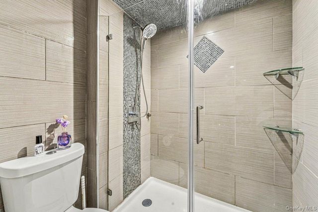 166-25 Powells Cove Boulevard 4L, Beechhurst, NY 11357