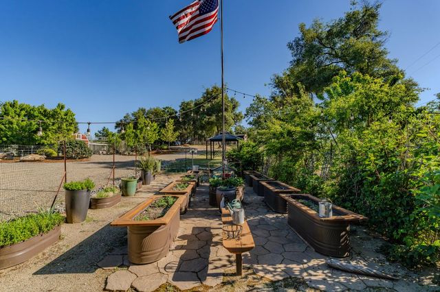 4201 Irish Port Ln, Placerville, CA 95667