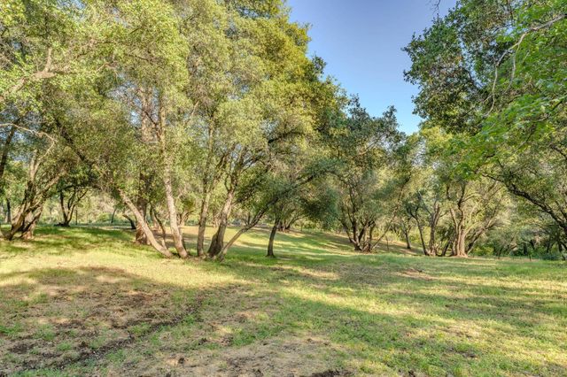 4201 Irish Port Ln, Placerville, CA 95667