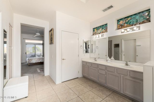 15220 W LAS BRIZAS Lane, Sun City West, AZ 85375