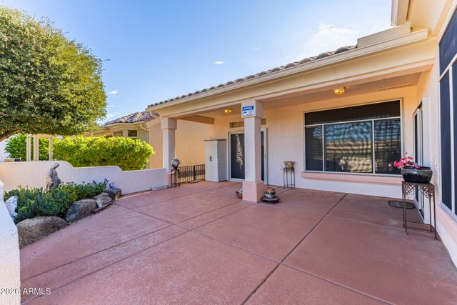 15220 W LAS BRIZAS Lane, Sun City West, AZ 85375
