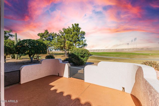 15220 W LAS BRIZAS Lane, Sun City West, AZ 85375