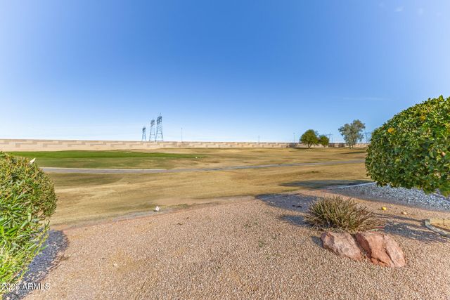 15220 W LAS BRIZAS Lane, Sun City West, AZ 85375