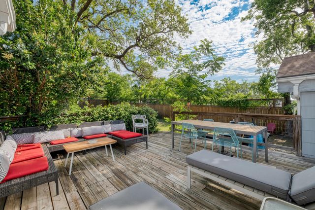 1706 Pennsylvania Ave, Austin, TX 78702