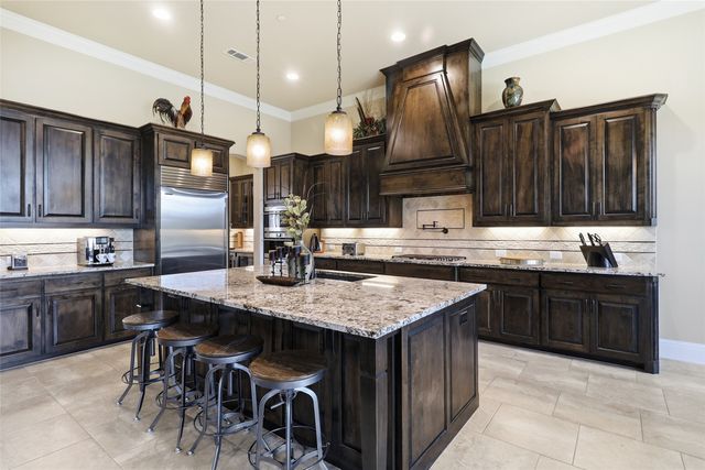 1020 Highland Drive, Lucas, TX 75002