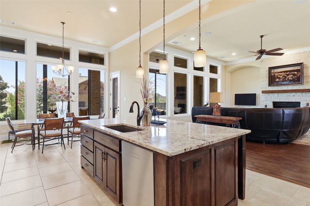 1020 Highland Drive, Lucas, TX 75002