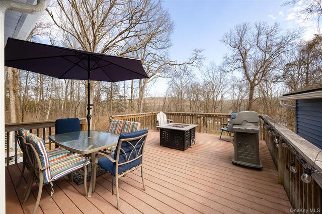 1562 Centre Road, Rhinebeck, NY 12572