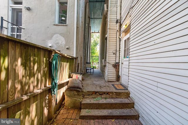 176 NORTH CAROLINA AVE SE, Washington, DC 20003