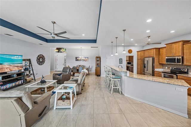 6165 PEBBLE BEACH BOULEVARD, Winter Haven, FL 33884