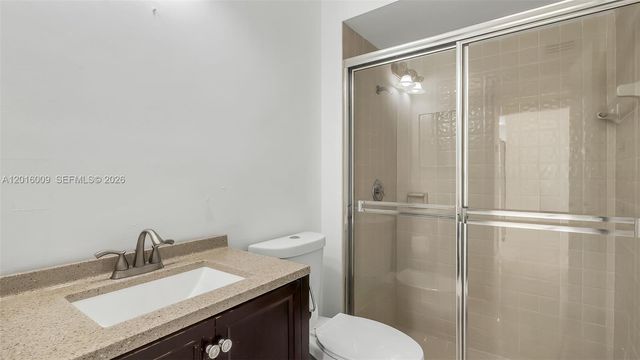 11980 S Aviary Dr, Cooper City, FL 33026