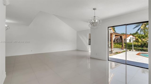11980 S Aviary Dr, Cooper City, FL 33026