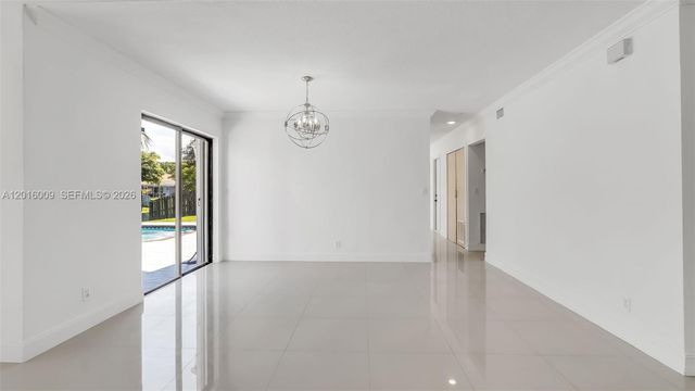 11980 S Aviary Dr, Cooper City, FL 33026