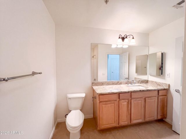 19550 N GRAYHAWK Drive 2028, Scottsdale, AZ 85255
