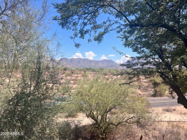 19550 N GRAYHAWK Drive 2028, Scottsdale, AZ 85255