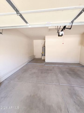 19550 N GRAYHAWK Drive 2028, Scottsdale, AZ 85255