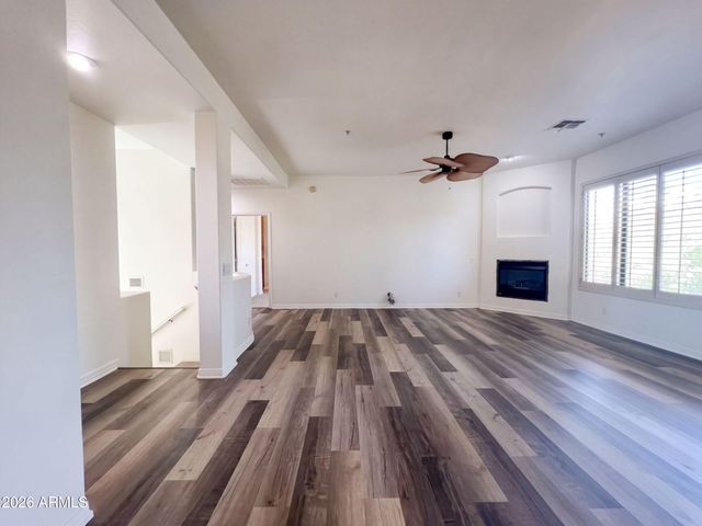 19550 N GRAYHAWK Drive 2028, Scottsdale, AZ 85255