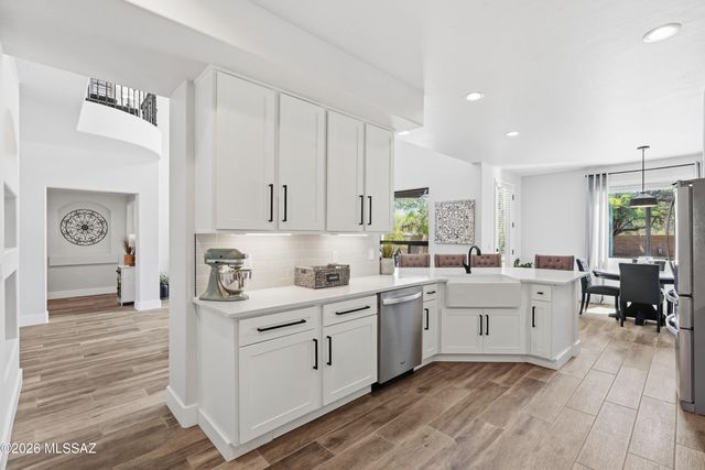 10017 S Placita Notable, Vail, AZ 85641
