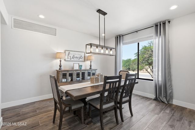 10017 S Placita Notable, Vail, AZ 85641
