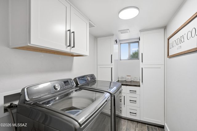 10017 S Placita Notable, Vail, AZ 85641
