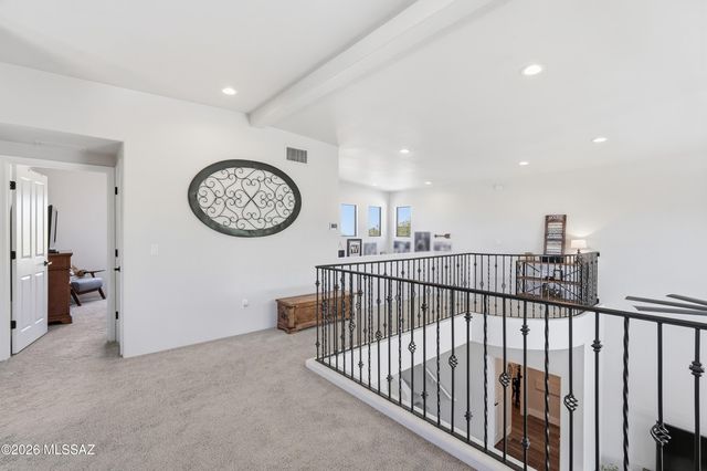 10017 S Placita Notable, Vail, AZ 85641