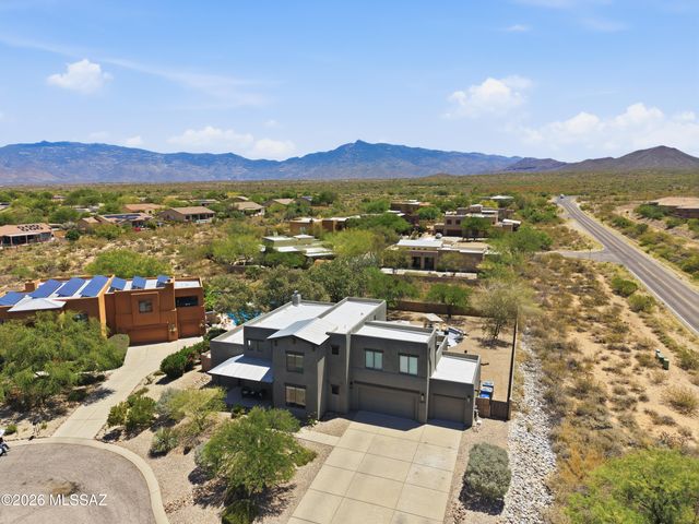 10017 S Placita Notable, Vail, AZ 85641