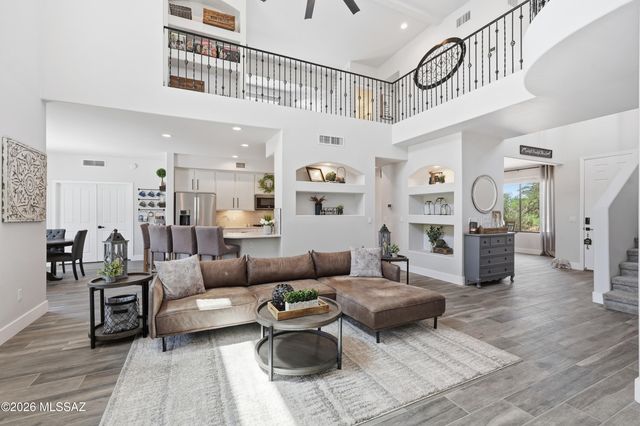 10017 S Placita Notable, Vail, AZ 85641