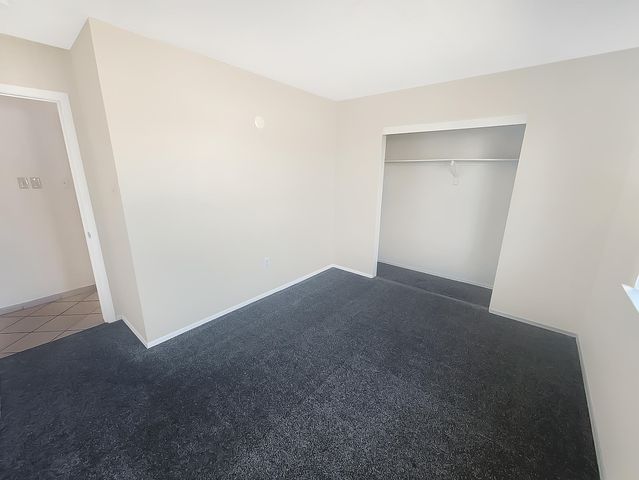 1333 Lucretia Street SW, Albuquerque, NM 87121