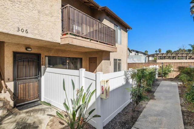 12730 Laurel Street 302, Lakeside, CA 92040