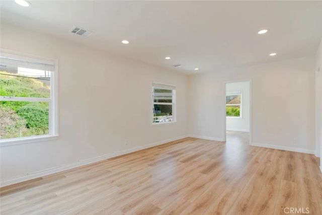 1466 Stanley Avenue, Glendale, CA 91206