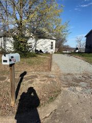 810 Tyler Street, Park Hills, MO 63601
