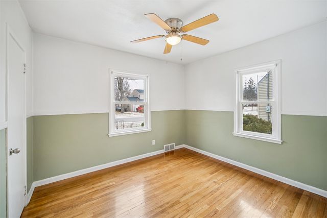 2712 49th Street, Des Moines, IA 50310