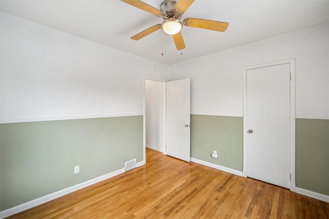 2712 49th Street, Des Moines, IA 50310