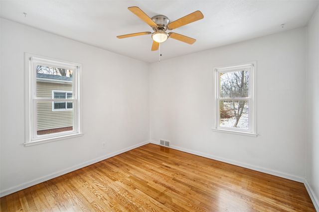 2712 49th Street, Des Moines, IA 50310