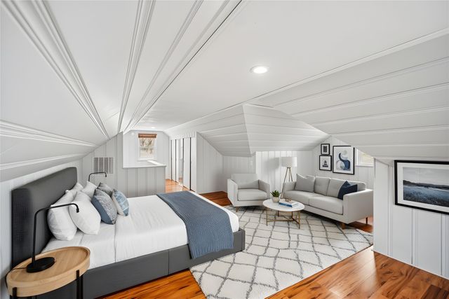 2712 49th Street, Des Moines, IA 50310