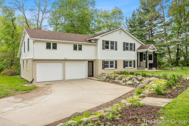 6610 Riga Avenue Ne, Plainfield Twp, MI 49341