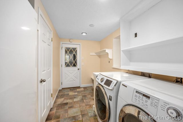 6610 Riga Avenue Ne, Plainfield Twp, MI 49341